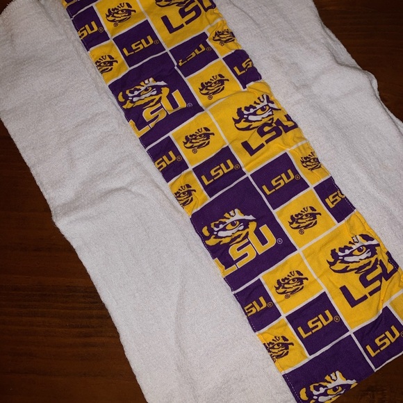 LSU Spitup/Burp Rag - Picture 3 of 3